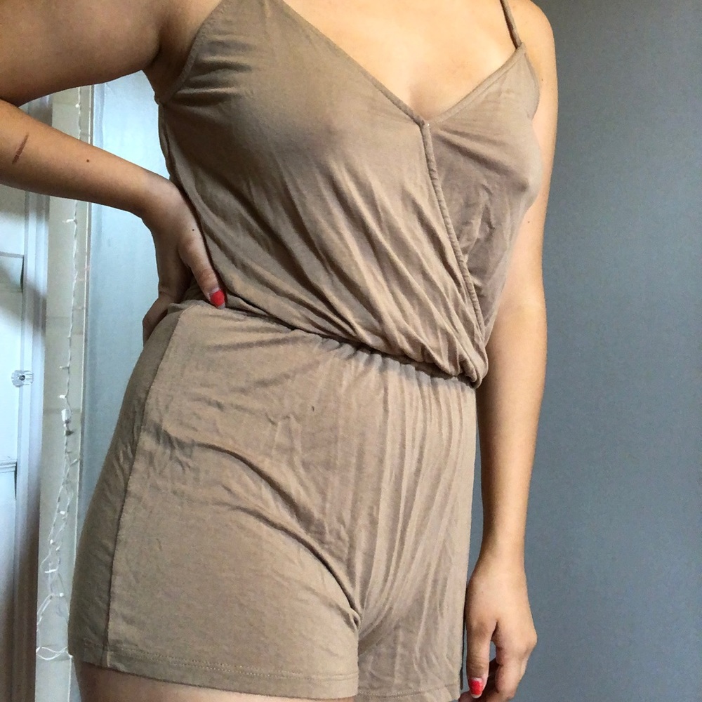 tan brown f21 romper small